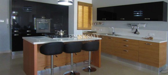 3 bedrooms Apartment in Saint Paul's Bay, Malta No. 3671 4