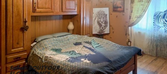 4 Schlafzimmer Schlösser in Saint-Martin-d'Ablois, France, Nr. 82179 30