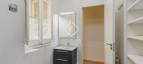 Apartamento T2 em Ciutat Vella, Spain N.º 149494 22
