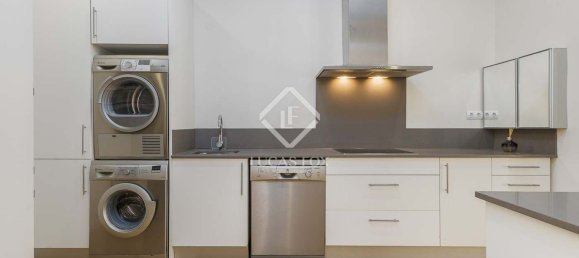 Apartamento T2 em Ciutat Vella, Spain N.º 149494 12