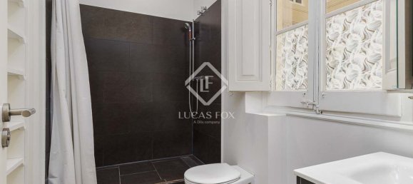 Apartamento T2 em Ciutat Vella, Spain N.º 149494 23