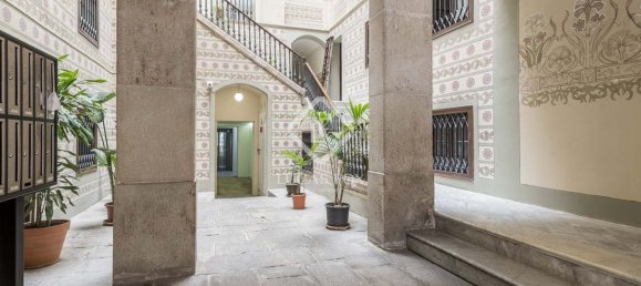 Apartamento T2 em Ciutat Vella, Spain N.º 149494 27