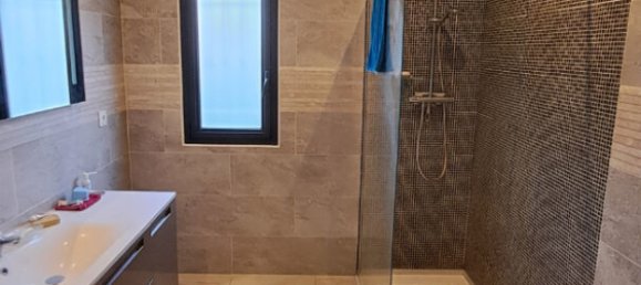 3 Schlafzimmer Haus in Soissons, France, Nr. 51382 15