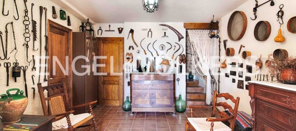 3 Schlafzimmer Stadthaus in Garriguella, Spain, Nr. 179107 4