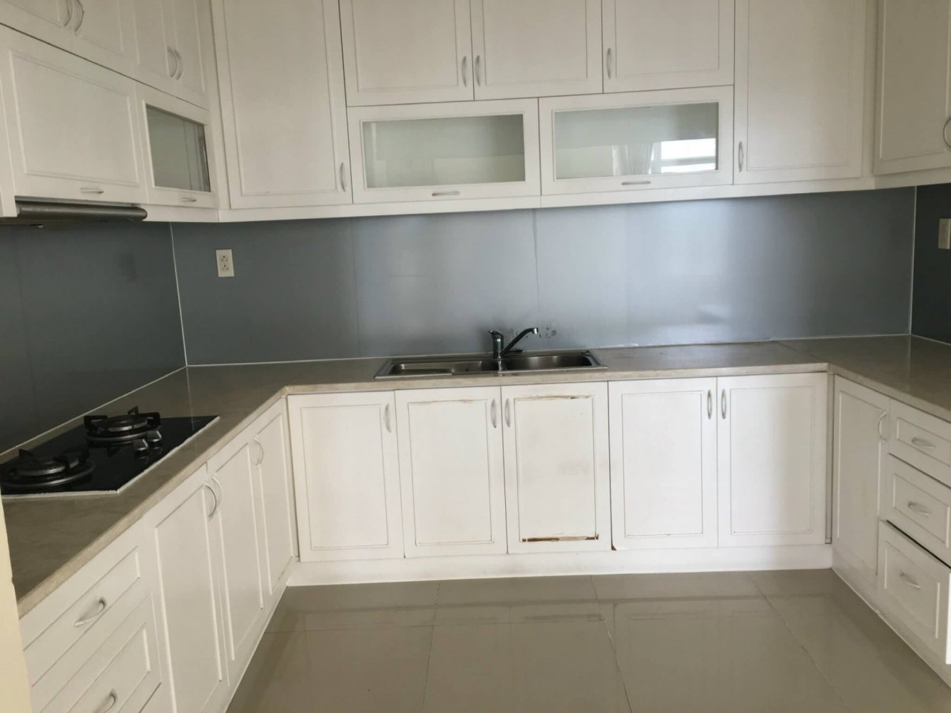 3 bedrooms Apartment in District 7, Vietnam No. 10330