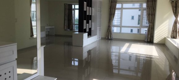 3 bedrooms Apartment in District 7, Vietnam No. 10330 6