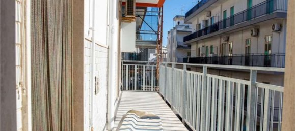 Квартира с 6 комнатами в Челье Мессапика, Италия № 144104 4