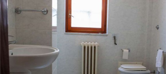 Квартира с 6 комнатами в Челье Мессапика, Италия № 144104 14