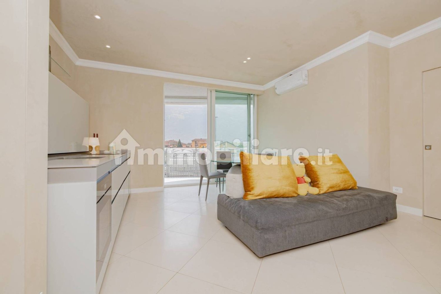 3 bedrooms Apartment in Aosta, Italy No. 340609