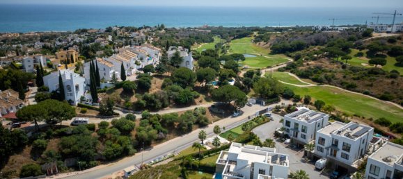 5 bedrooms Villa in Marbella, Spain No. 177877 15