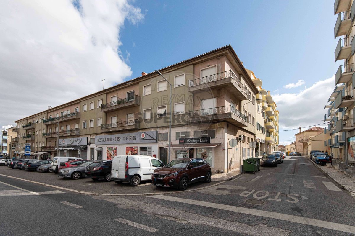 2 chambres Appartement à Alenquer, Portugal No. 241808