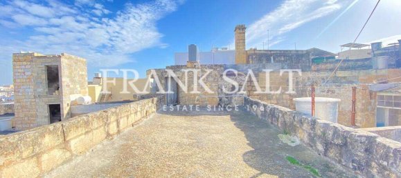 2 bedrooms House in Qormi, Malta No. 1739 4