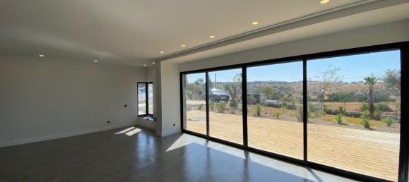 5 bedrooms House in Quarteira, Portugal No. 31948 10