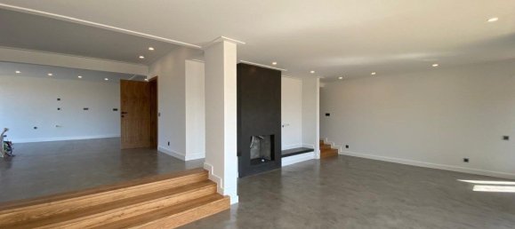 5 bedrooms House in Quarteira, Portugal No. 31948 9