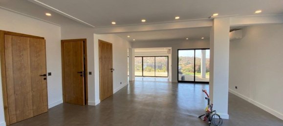 5 bedrooms House in Quarteira, Portugal No. 31948 8