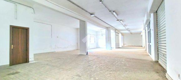 1-Zimmer Gewerbliche Immobilie in Palermo, Italy, Nr. 287977 10