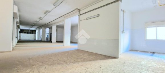 1-Zimmer Gewerbliche Immobilie in Palermo, Italy, Nr. 287977 16