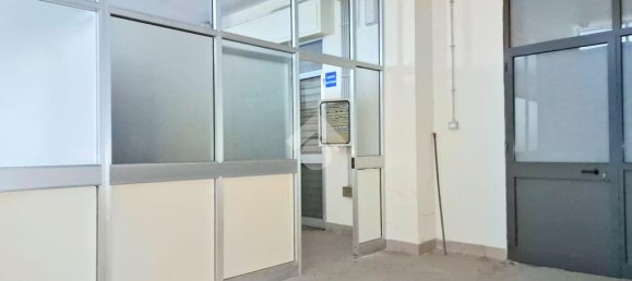 1-Zimmer Gewerbliche Immobilie in Palermo, Italy, Nr. 287977 6