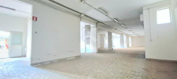 1-Zimmer Gewerbliche Immobilie in Palermo, Italy, Nr. 287977 14