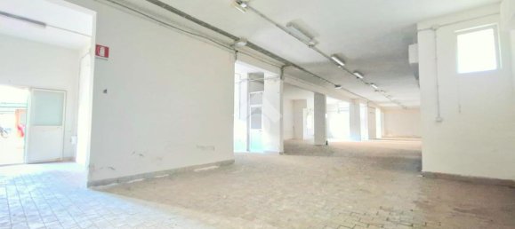 1-Zimmer Gewerbliche Immobilie in Palermo, Italy, Nr. 287977 12