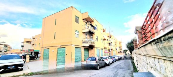 1-Zimmer Gewerbliche Immobilie in Palermo, Italy, Nr. 287977 18