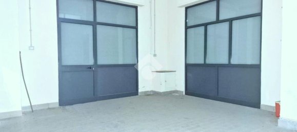 1-Zimmer Gewerbliche Immobilie in Palermo, Italy, Nr. 287977 19