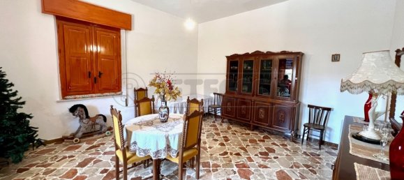 2 Schlafzimmer Haus in Marsala, Italy, Nr. 328652 5