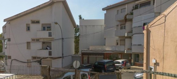 455m² Land in Oeiras, Portugal No. 141710 2