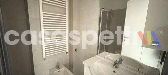 3 rooms Apartment in Milan, Italy No. 335301 8