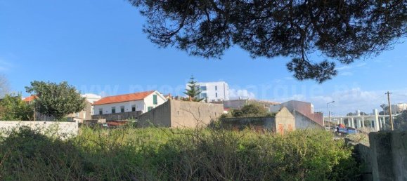  Land in Porto, Portugal No. 55659 5