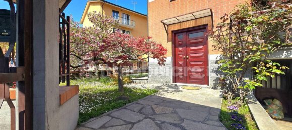 2 bedrooms Apartment in Avigliana, Italy No. 370312 3