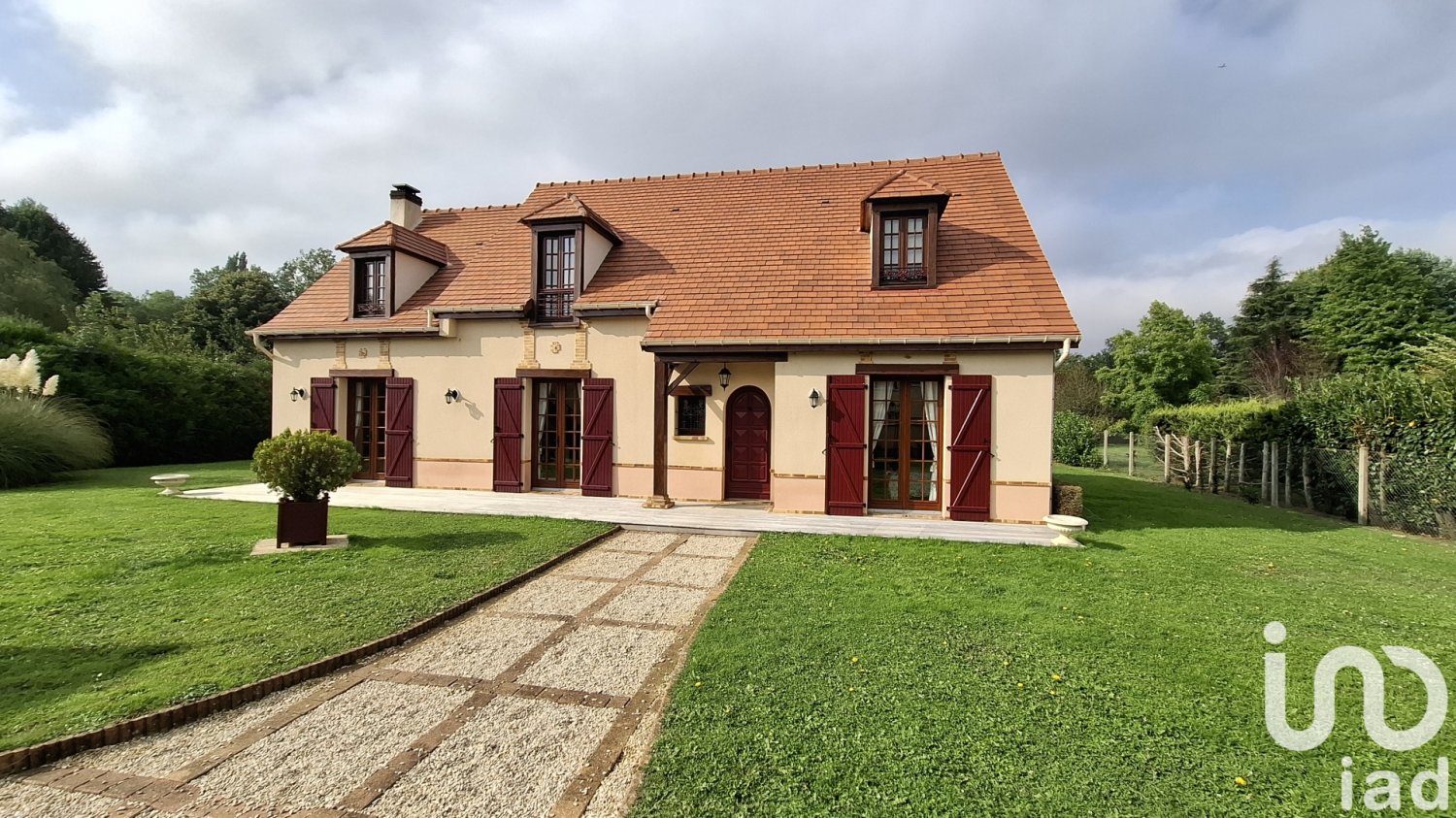 5 غرف نوم منزل في Ecluzelles, France رقم 41088