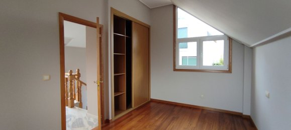 4 Schlafzimmer Haus in Cangas, Spain, Nr. 141208 11