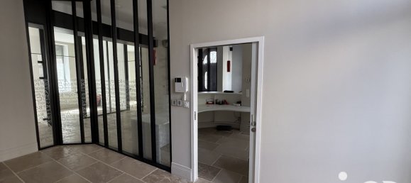 Офис 300м² в Анже, Франция № 295338 12