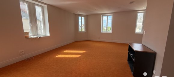 Офис 300м² в Анже, Франция № 295338 3