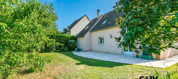 3 Schlafzimmer Haus in Savigny-le-Temple, France, Nr. 282132 10