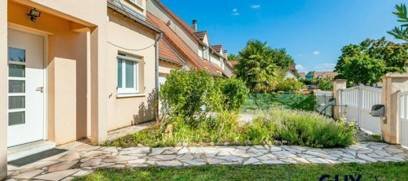 3 Schlafzimmer Haus in Savigny-le-Temple, France, Nr. 282132 6