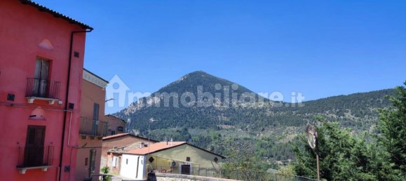 Casa de 3 dormitorios en Raiano, Italy No. 166443 3