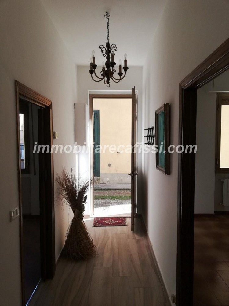 3 rooms Apartment in Poggio a Caiano, Italy No. 176520