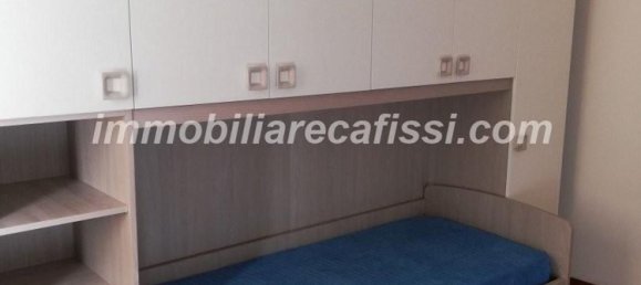 3 rooms Apartment in Poggio a Caiano, Italy No. 176520 6