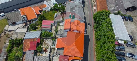 715m² Building in Guimaraes, Portugal No. 36447 4