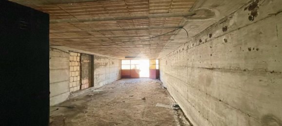 75m² Garage in Cappelle sul Tavo, Italy No. 375176 8