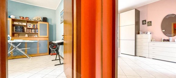 5 rooms House in Cavaglio d'Agogna, Italy No. 123904 11