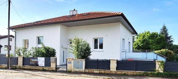 10-salle Maison à Strasshof an der Nordbahn, Austria No. 131023 40