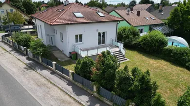 10-salle Maison à Strasshof an der Nordbahn, Austria No. 131023