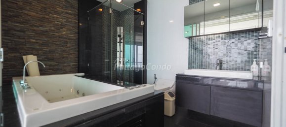 2 bedrooms Condo in Pattaya, Thailand No. 3486 19