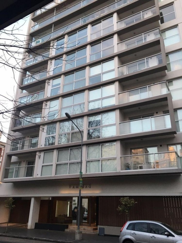 Apartamento de 2 dormitorios en Mar del Plata, Argentina No. 68575