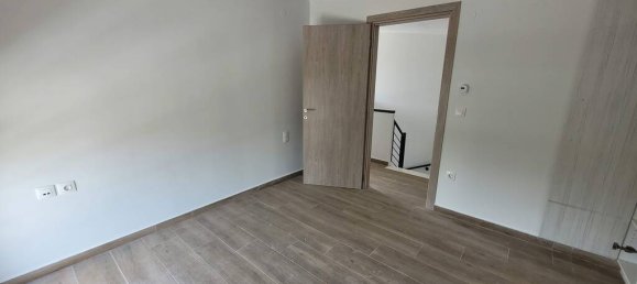 2 bedrooms Property in Kalamaria, Greece No. 2050 22