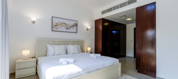 5 bedrooms Villa in The Villa, UAE No. 113546 13