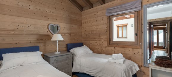 7 chambres Propriété commerciale à Les Belleville, France No. 1234 9